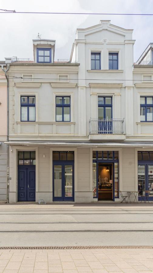 Apartment Modernes - Zentral, Ruhig, Wlan, Netflix, Kueche, Schreibtisch, Parkplatz, Waschtrockner *