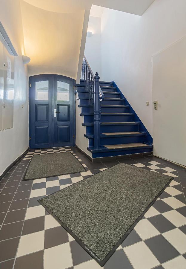 - 40m², Zentral, Netflix, Küche, Schreibtisch, Parkplatz, Waschtrockner, Wlan Apartment